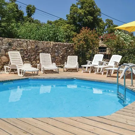 Holiday home Three-bedroom Holiday In