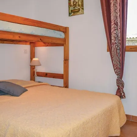 Holiday home Three-bedroom Holiday In *